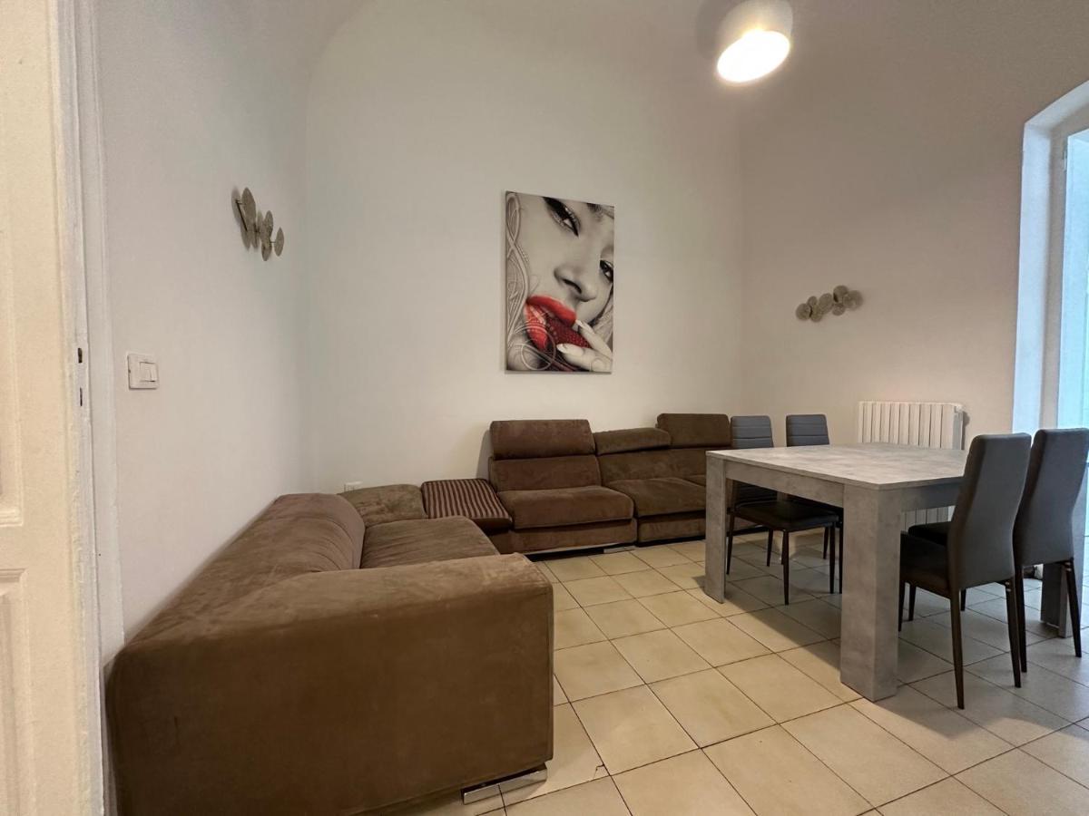 Cconforthotels Appartamento Crispi Bari Kültér fotó